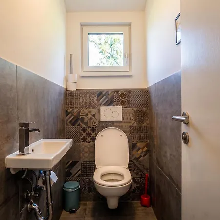 Lichtblick Ferienhaus Millstaettersee - Seenaehe & Ruhe By Woerthwhile Dom wakacyjny Seeboden